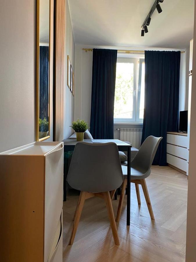 Grabowska 8 By Homeprime Warschau Buitenkant foto