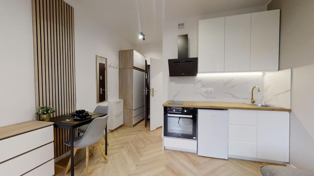 Grabowska 8 By Homeprime Warschau Buitenkant foto